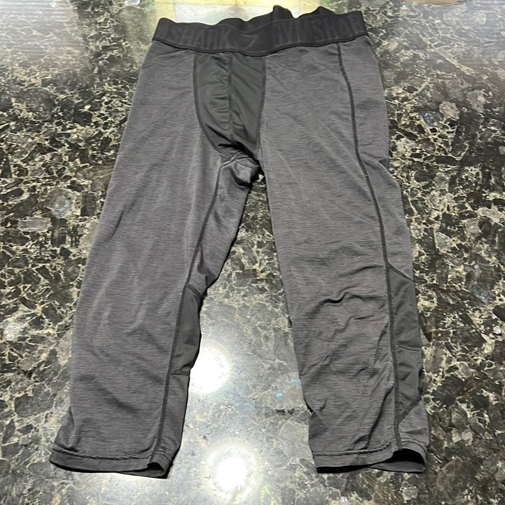 Medium gymshark 3/4 length compression